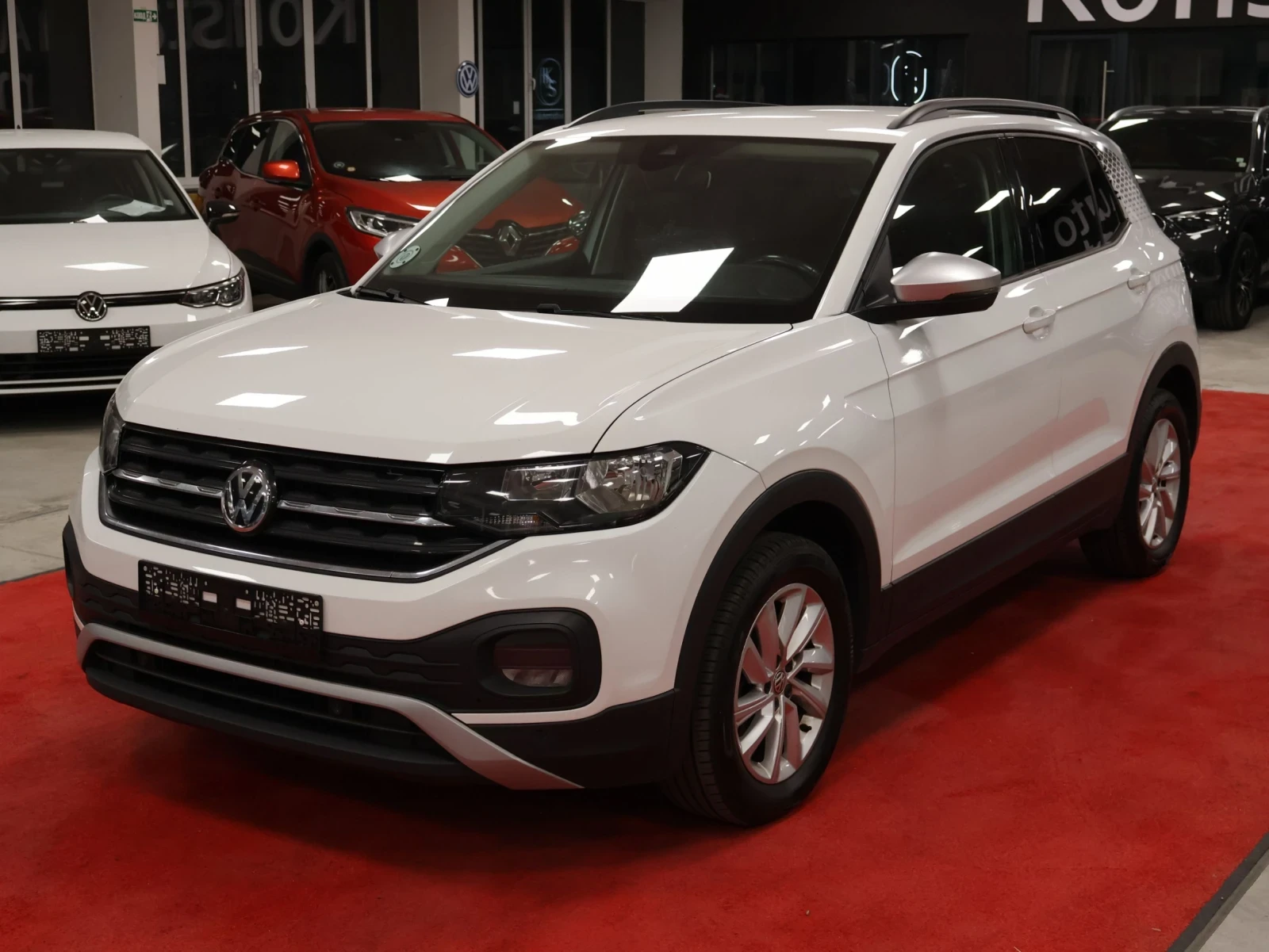 VW T-Cross 1.6 TDI | DSG | Style, снимка 3 - Автомобили и джипове - 55958616