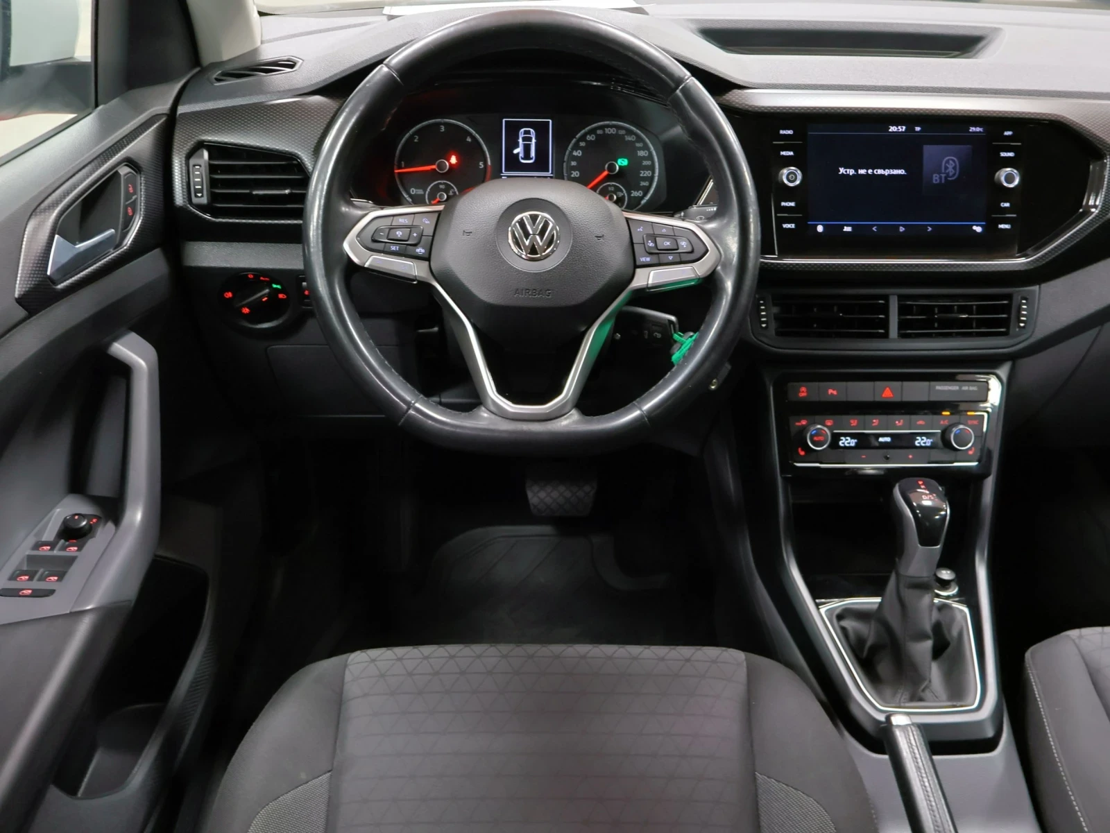 VW T-Cross 1.6 TDI | DSG | Style, снимка 8 - Автомобили и джипове - 55958616