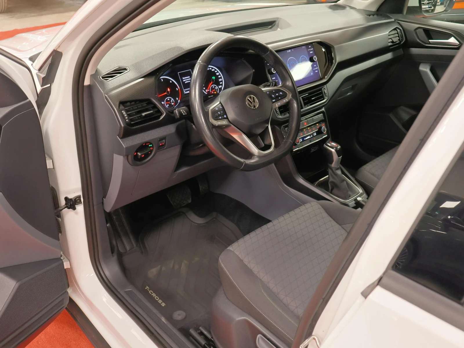 VW T-Cross 1.6 TDI | DSG | Style | Mobile.bg � ����������� 8