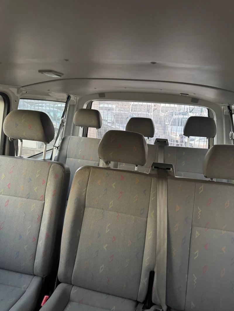 VW Transporter 1.9 DIESEL AUSTRIA, снимка 13 - Бусове и автобуси - 47982945