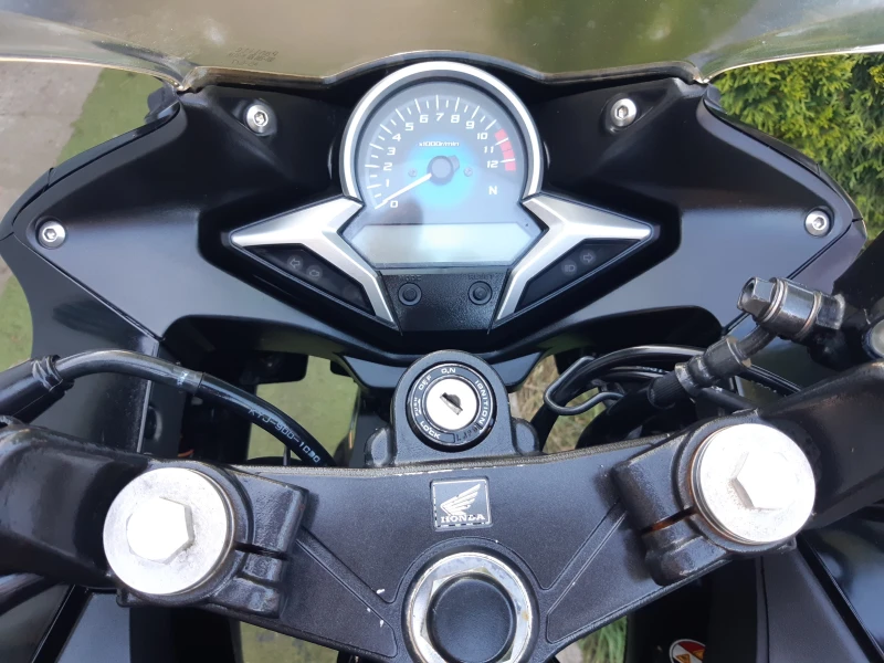 Honda Cbr 250i, снимка 15 - Мотоциклети и мототехника - 52668975