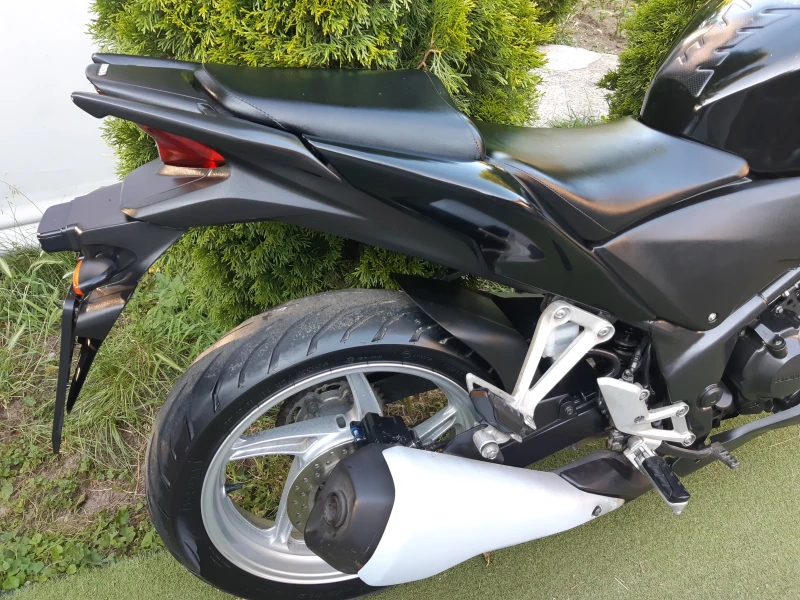 Honda Cbr 250i, снимка 7 - Мотоциклети и мототехника - 52668975