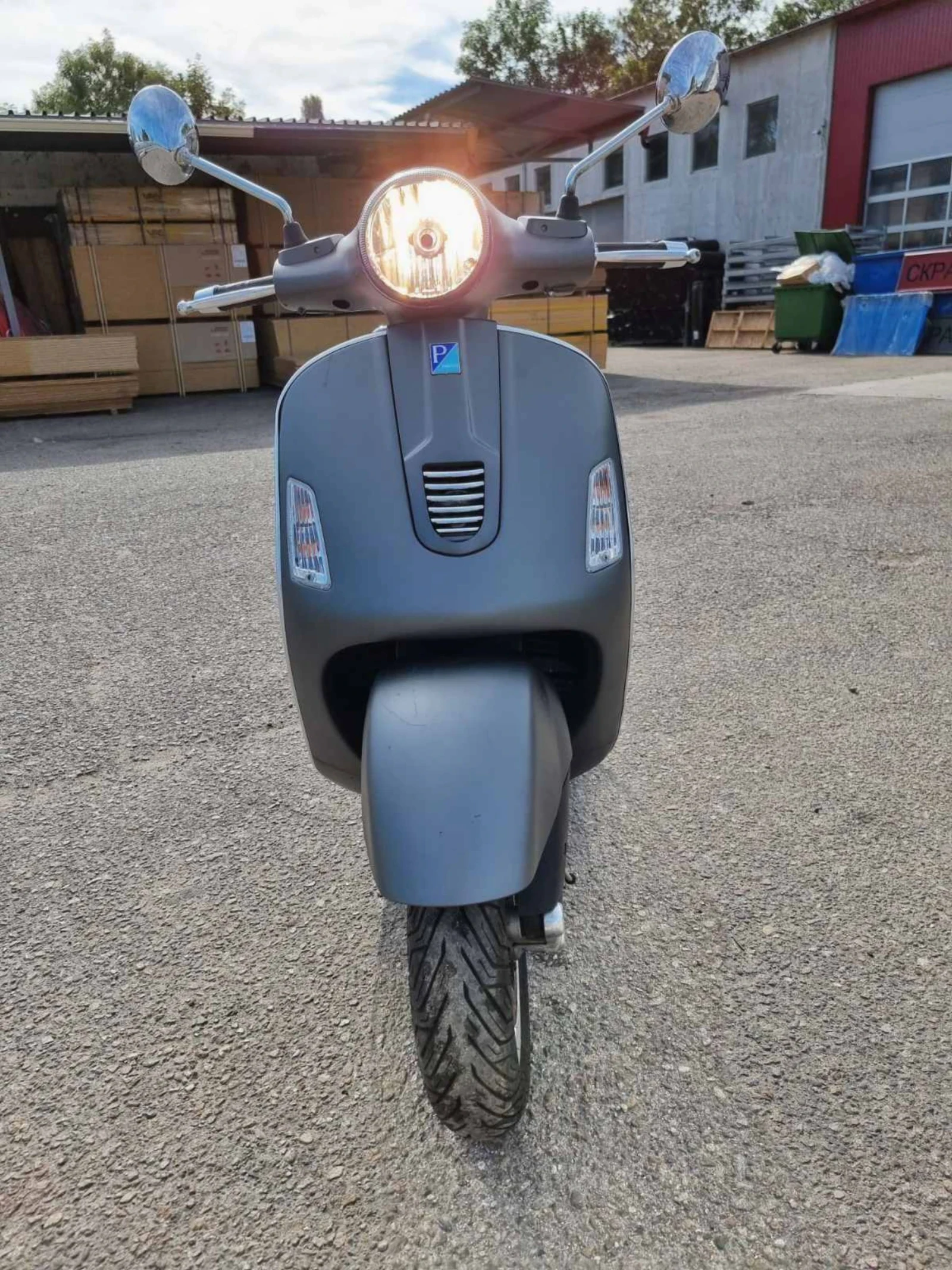 Vespa GTS 300 - изображение 2