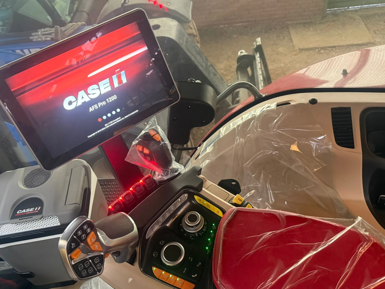 Трактор CASE IH Magnum 400 - изображение 8