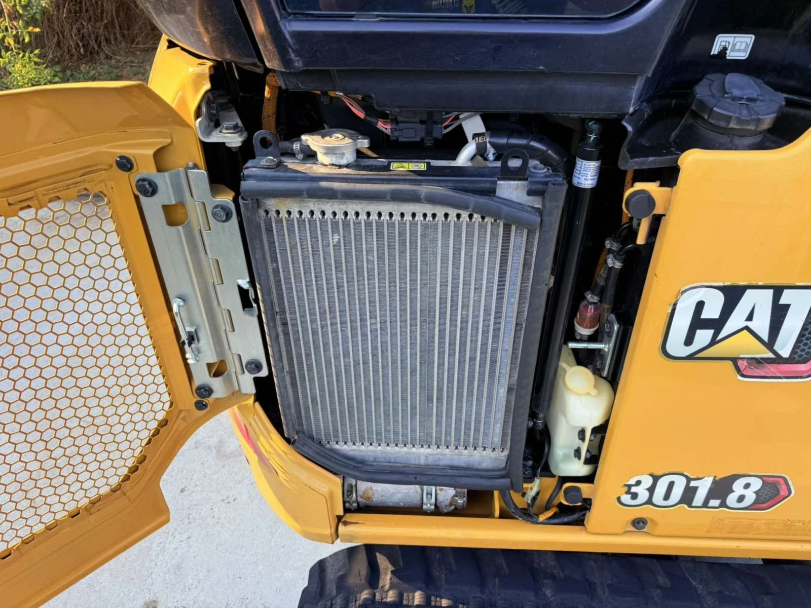 Багер Cat 301.8 - изображение 7