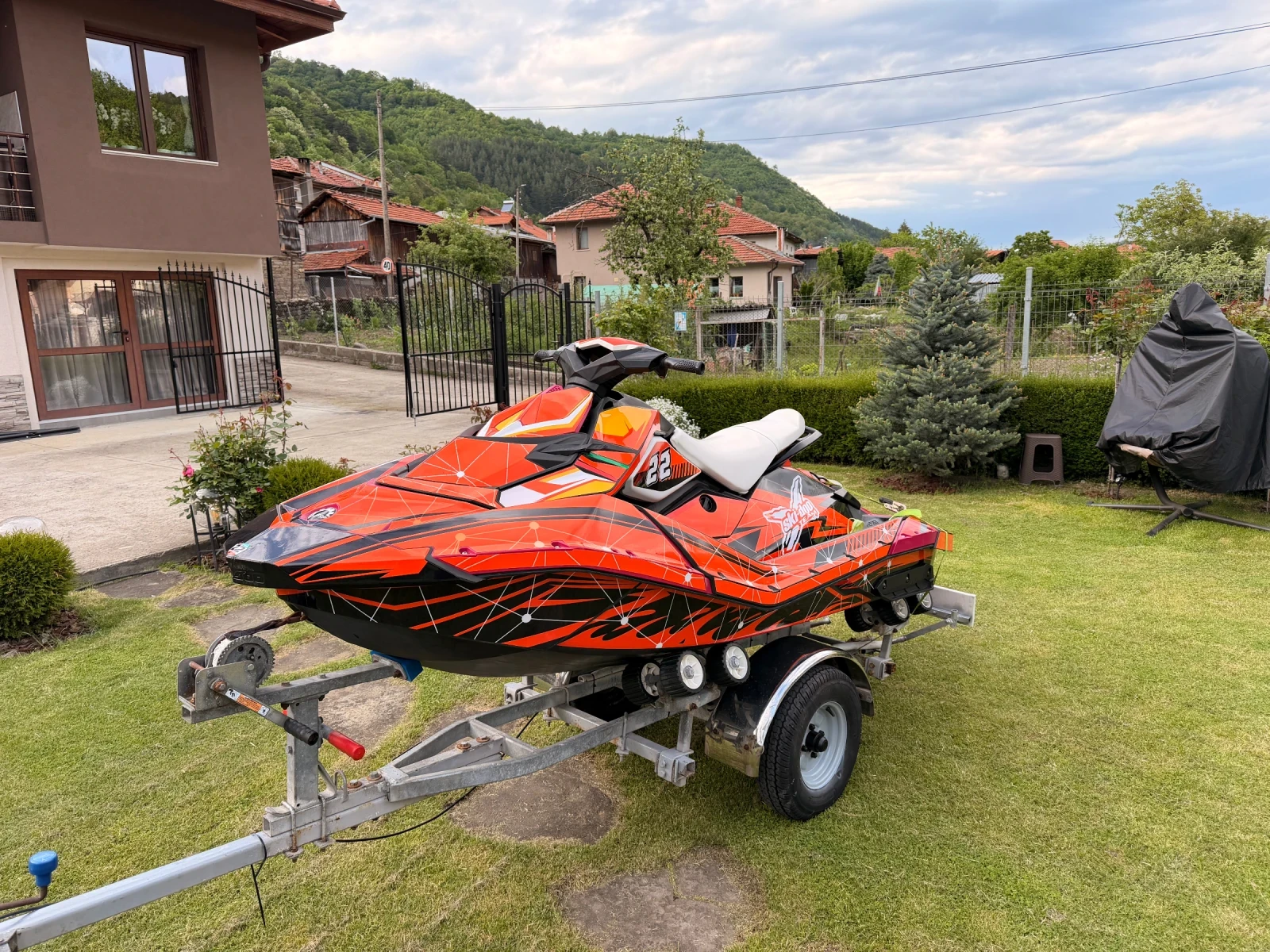 Джет Bombardier Sea Doo Spark 2up