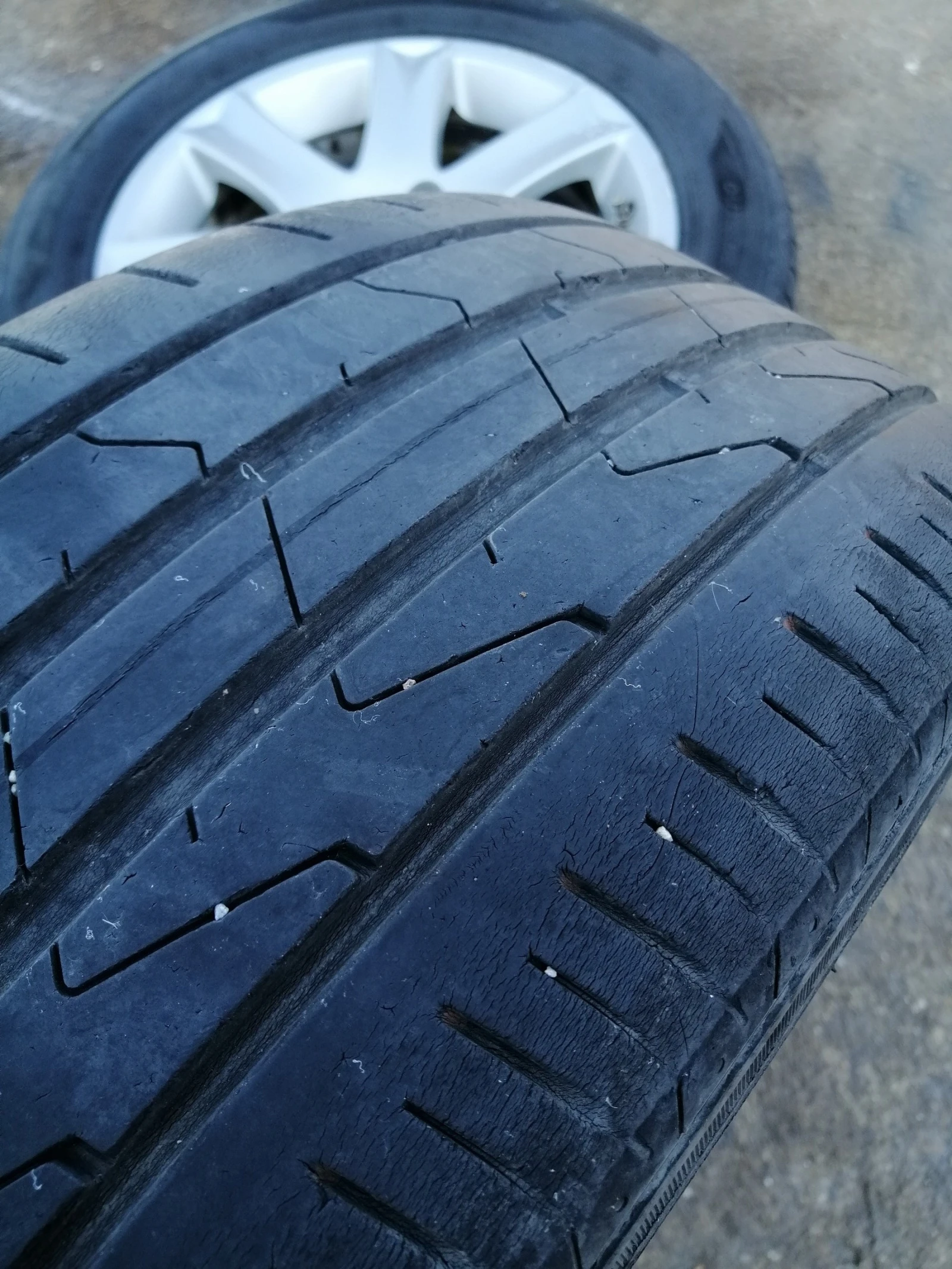   Peugeot | Mobile.bg   8