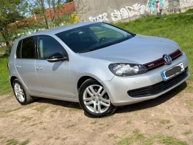 VW Golf GTI КОЖЕН САЛОН/ПАРКТРОНИК/КЛИМАТРОНИК/МУЛТИВОЛАН, снимка 7