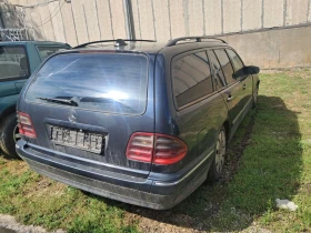 Mercedes-Benz E 220 W 210, снимка 3