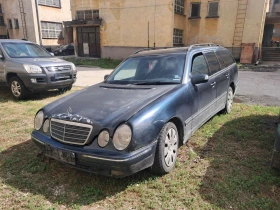 Mercedes-Benz E 220 W 210, снимка 1
