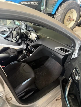 Peugeot 208, снимка 5