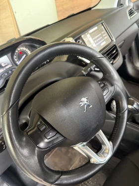 Peugeot 208, снимка 12