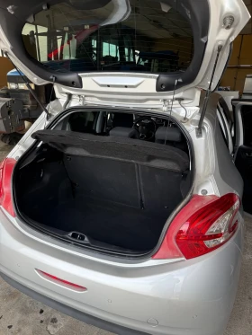Peugeot 208, снимка 8