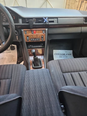 Mercedes-Benz 124 E200, снимка 9