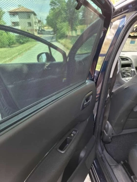 Peugeot 5008, снимка 11