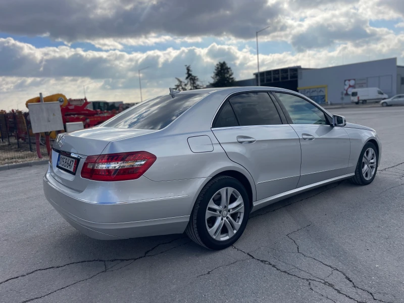 Mercedes-Benz E 220 cdi, снимка 5 - Автомобили и джипове - 47999032