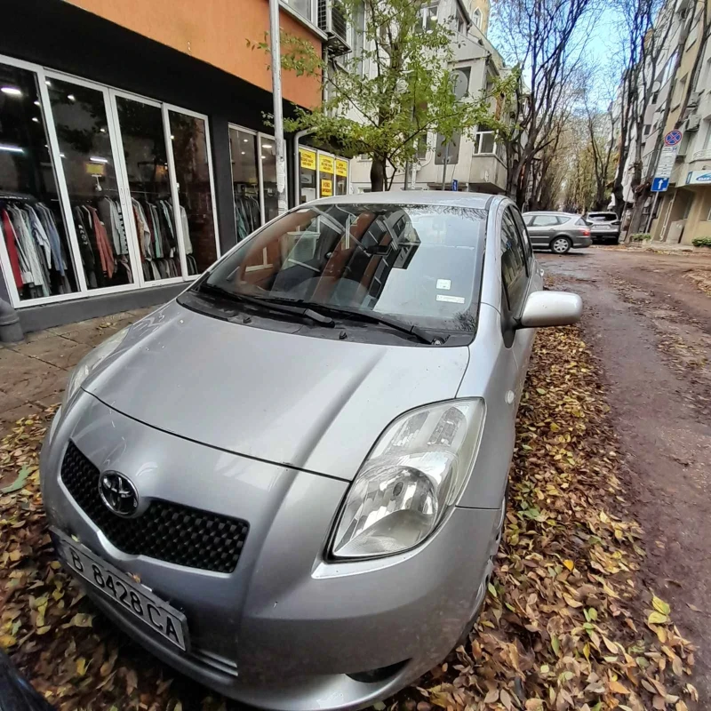 Toyota Yaris, снимка 6 - Автомобили и джипове - 48080441