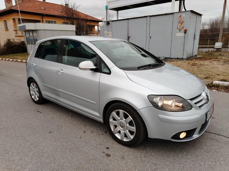 VW Golf Plus 2.0 TDI, снимка 4 - Автомобили и джипове - 48245070