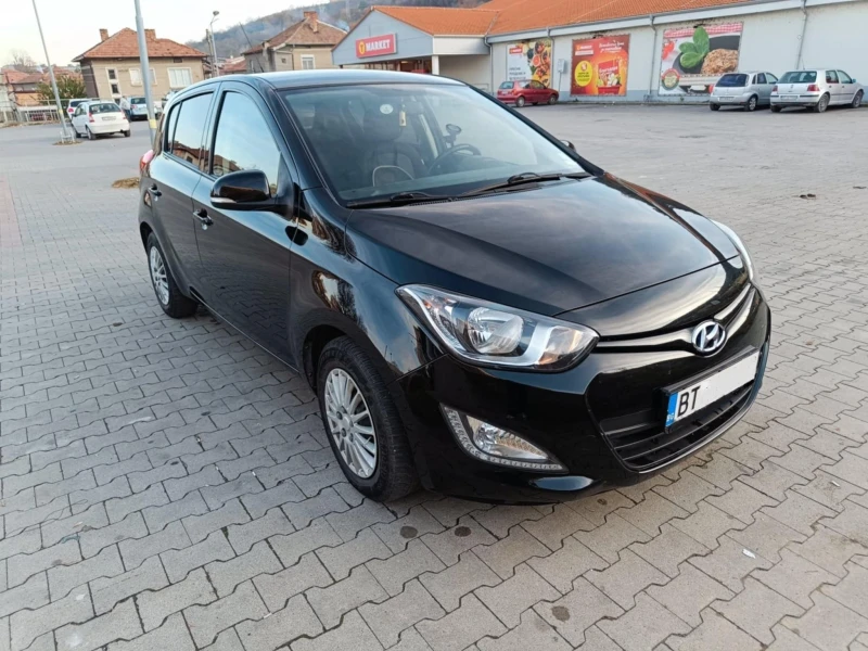 Hyundai I20, снимка 1 - Автомобили и джипове - 48521400