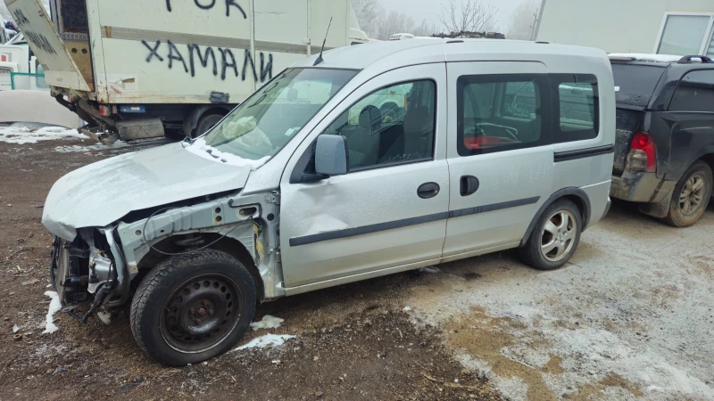 Opel Combo 1.6i/CNG/на части , снимка 2 - Автомобили и джипове - 48725982