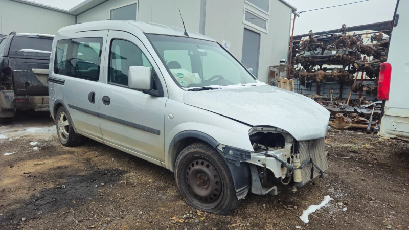 Opel Combo 1.6i/CNG/на части , снимка 1 - Автомобили и джипове - 48725982