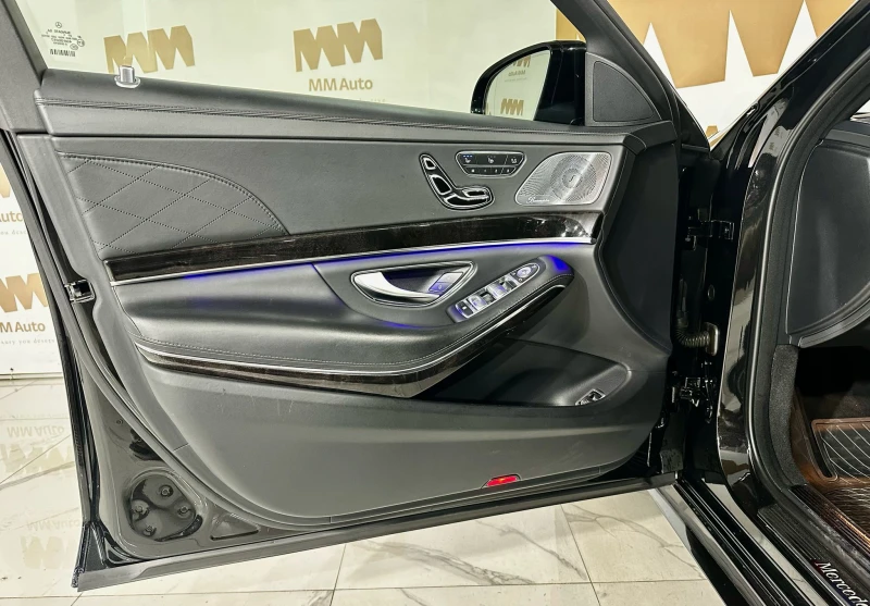 Mercedes-Benz S 560 S63 AMG Optic* L* 4Matic* Pano* TV* HuD, снимка 12 - Автомобили и джипове - 51297327