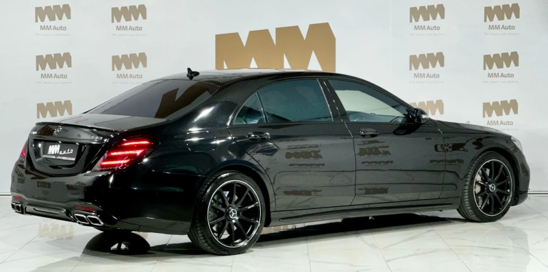 Mercedes-Benz S 560 S63 AMG Optic* L* 4Matic* Pano* TV* HuD, снимка 2 - Автомобили и джипове - 51297327