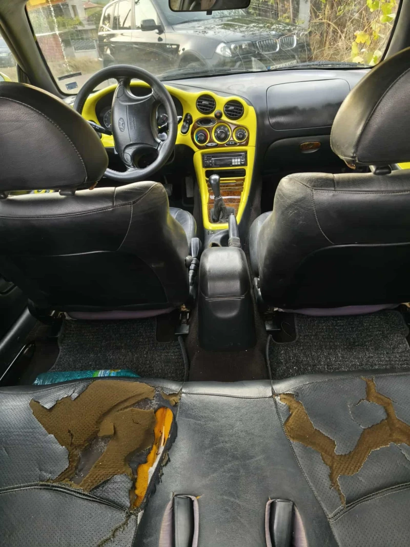 Hyundai Coupe, снимка 4 - Автомобили и джипове - 52634827