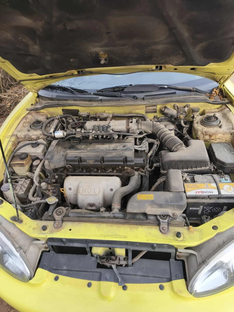 Hyundai Coupe, снимка 9 - Автомобили и джипове - 52634827