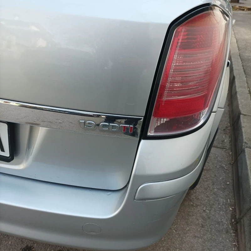 Opel Astra, снимка 2 - Автомобили и джипове - 52527284