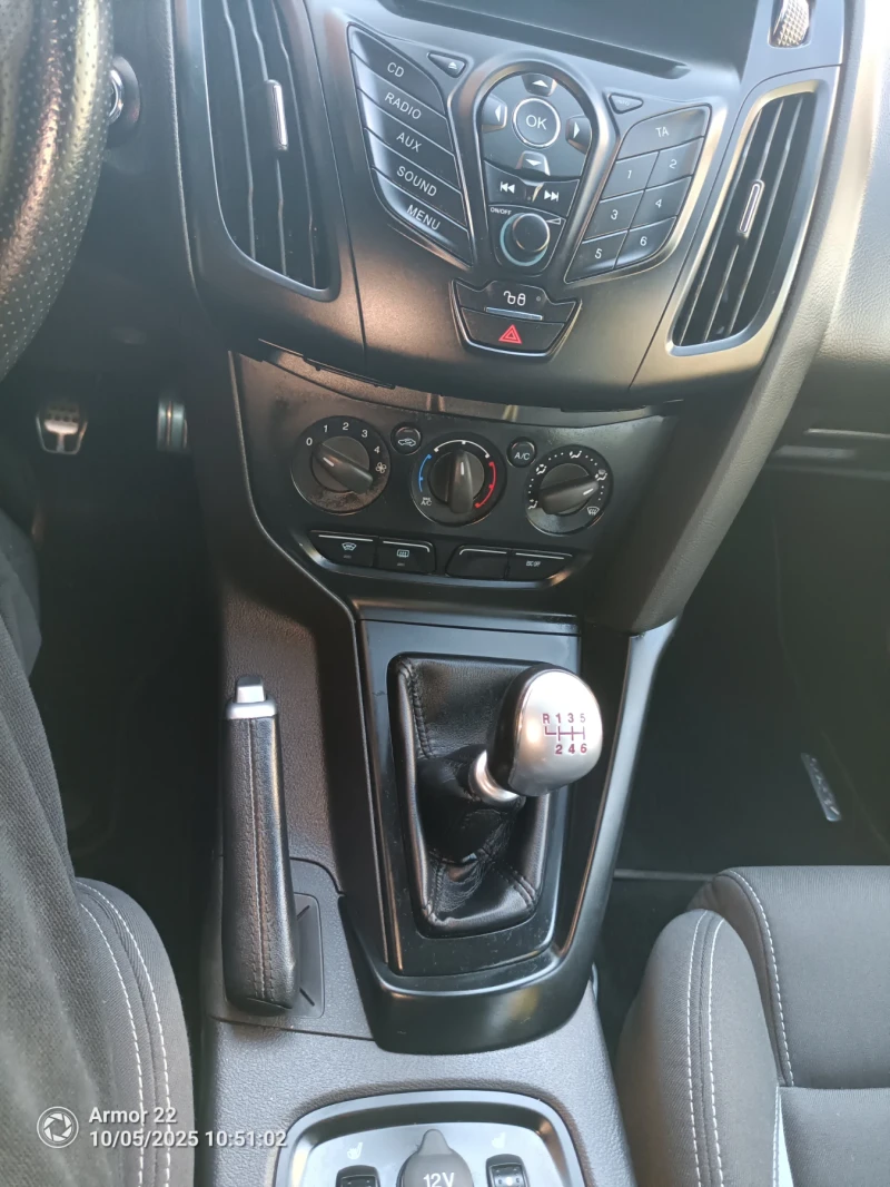 Ford Focus, снимка 14 - Автомобили и джипове - 52056189