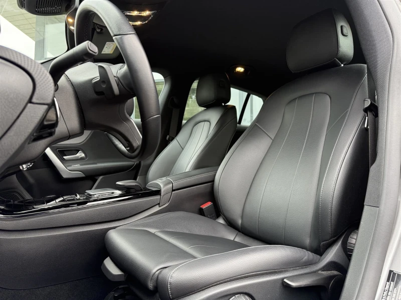 Mercedes-Benz CLA Shooting Brake 200 Business Solution , снимка 6 - Автомобили и джипове - 52751857