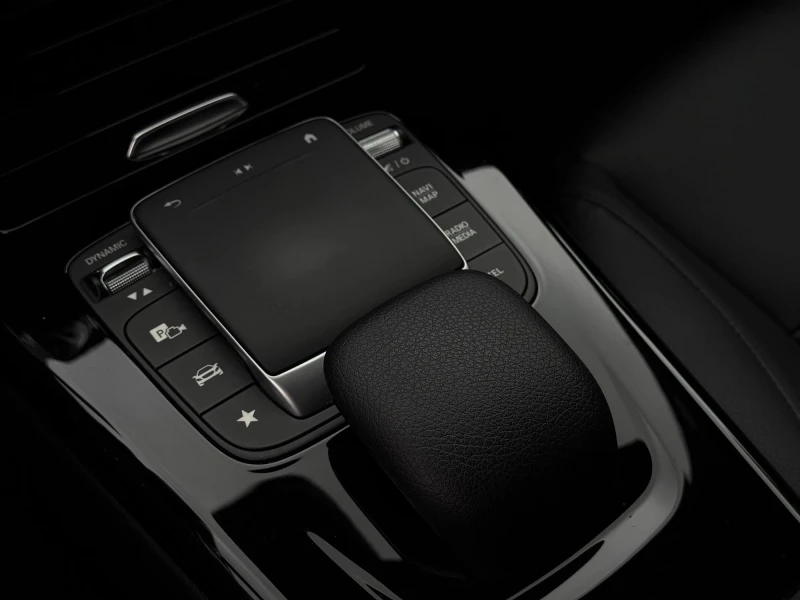 Mercedes-Benz CLA Shooting Brake 200 Business Solution , снимка 13 - Автомобили и джипове - 52751857