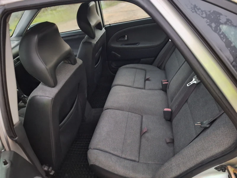 Volvo S40 1.8, снимка 13 - Автомобили и джипове - 52767371