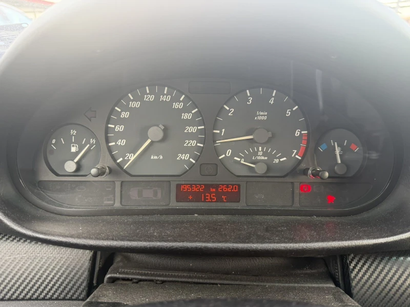 BMW 320 320 CI M SPORT, снимка 17 - Автомобили и джипове - 52978474