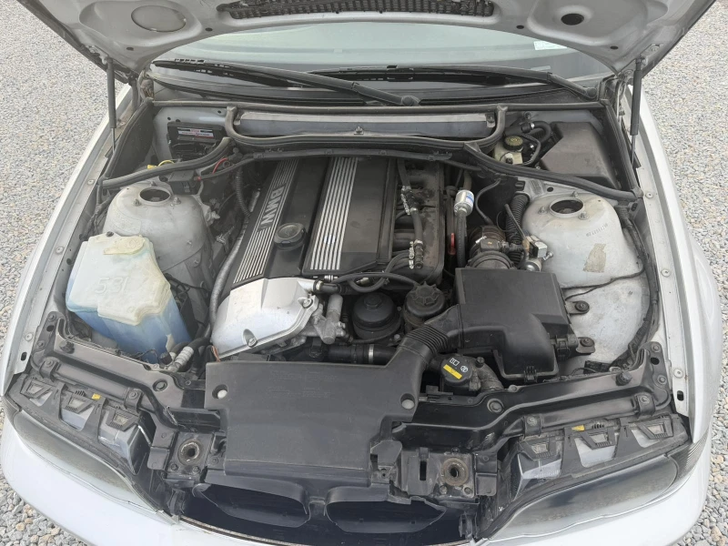 BMW 320 320 CI M SPORT, снимка 16 - Автомобили и джипове - 52978474