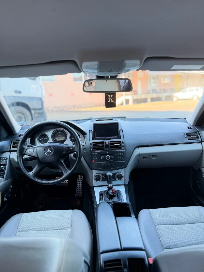 Mercedes-Benz C 350 Avantgarde , снимка 7 - Автомобили и джипове - 53485094