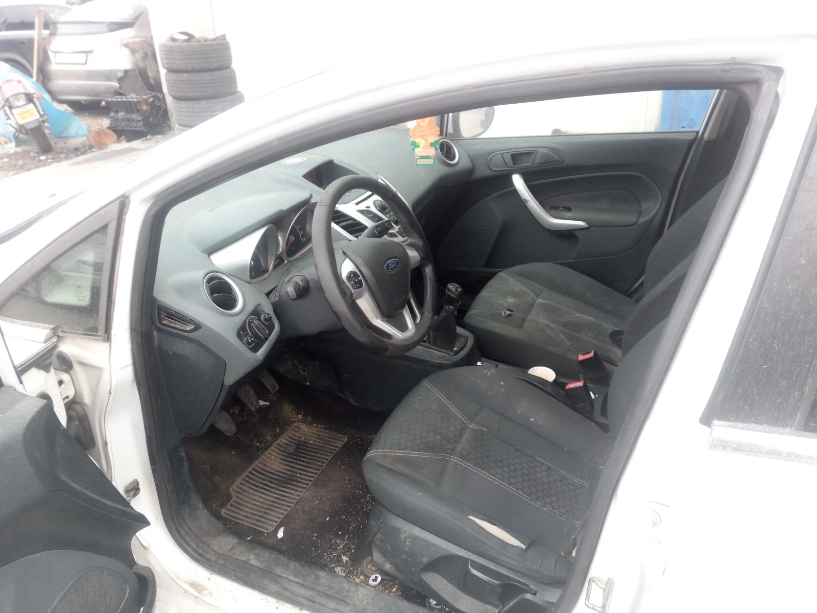 Ford Fiesta 1.4hdi  | Mobile.bg — изображение 16