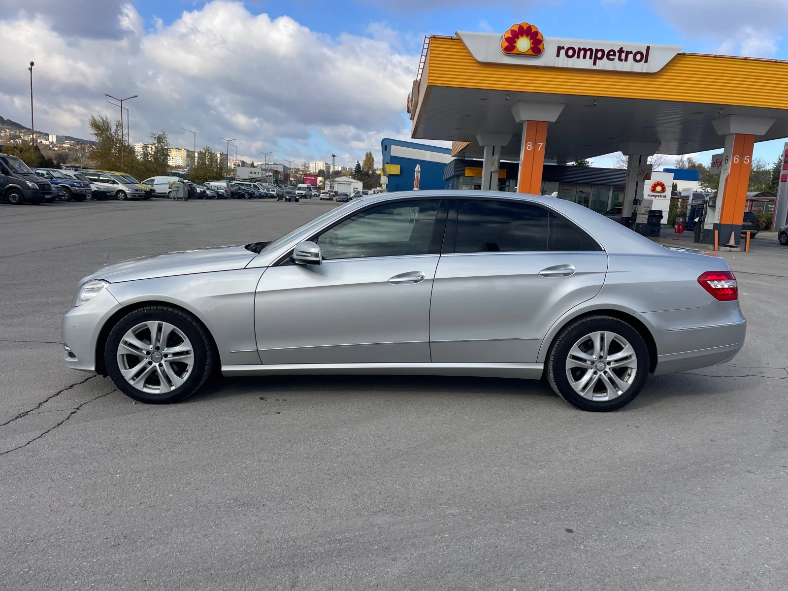 Mercedes-Benz E 220 cdi - изображение 8