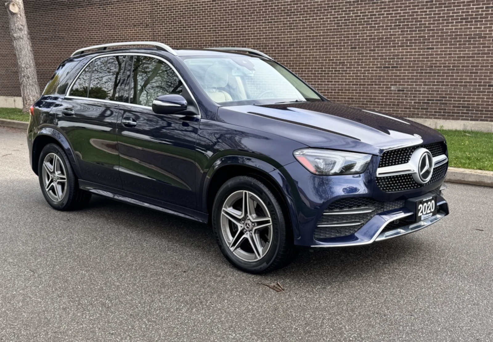 Mercedes-Benz GLE 450 AMG Package - изображение 2