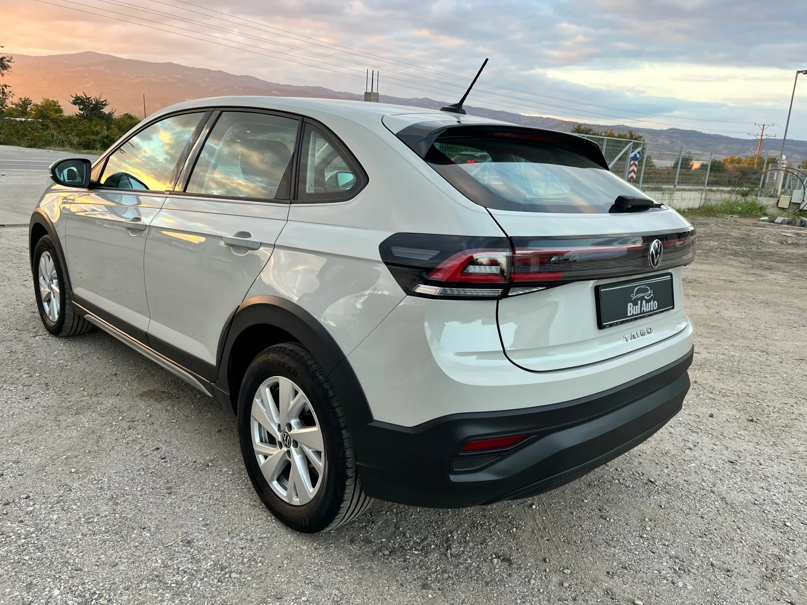 VW Taigo 1.0 TSI - изображение 5