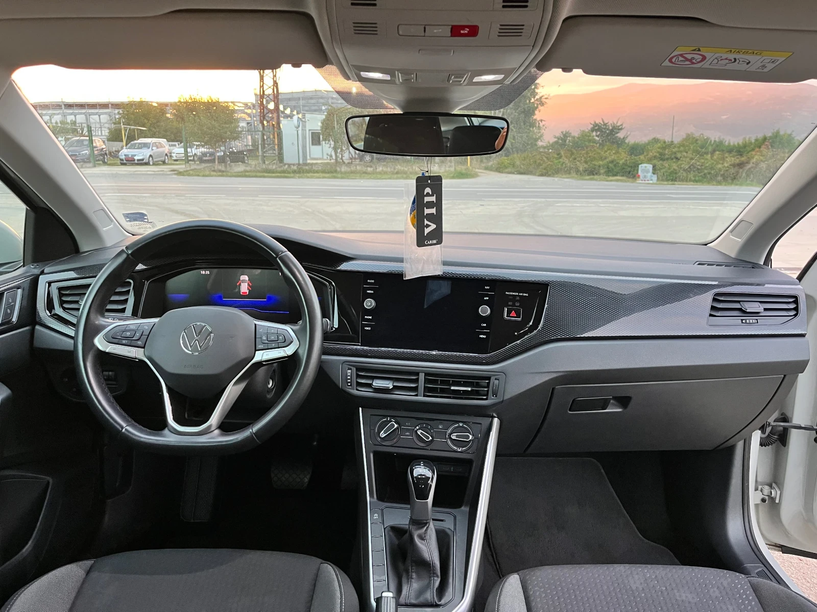 VW Taigo 1.0 TSI - изображение 7