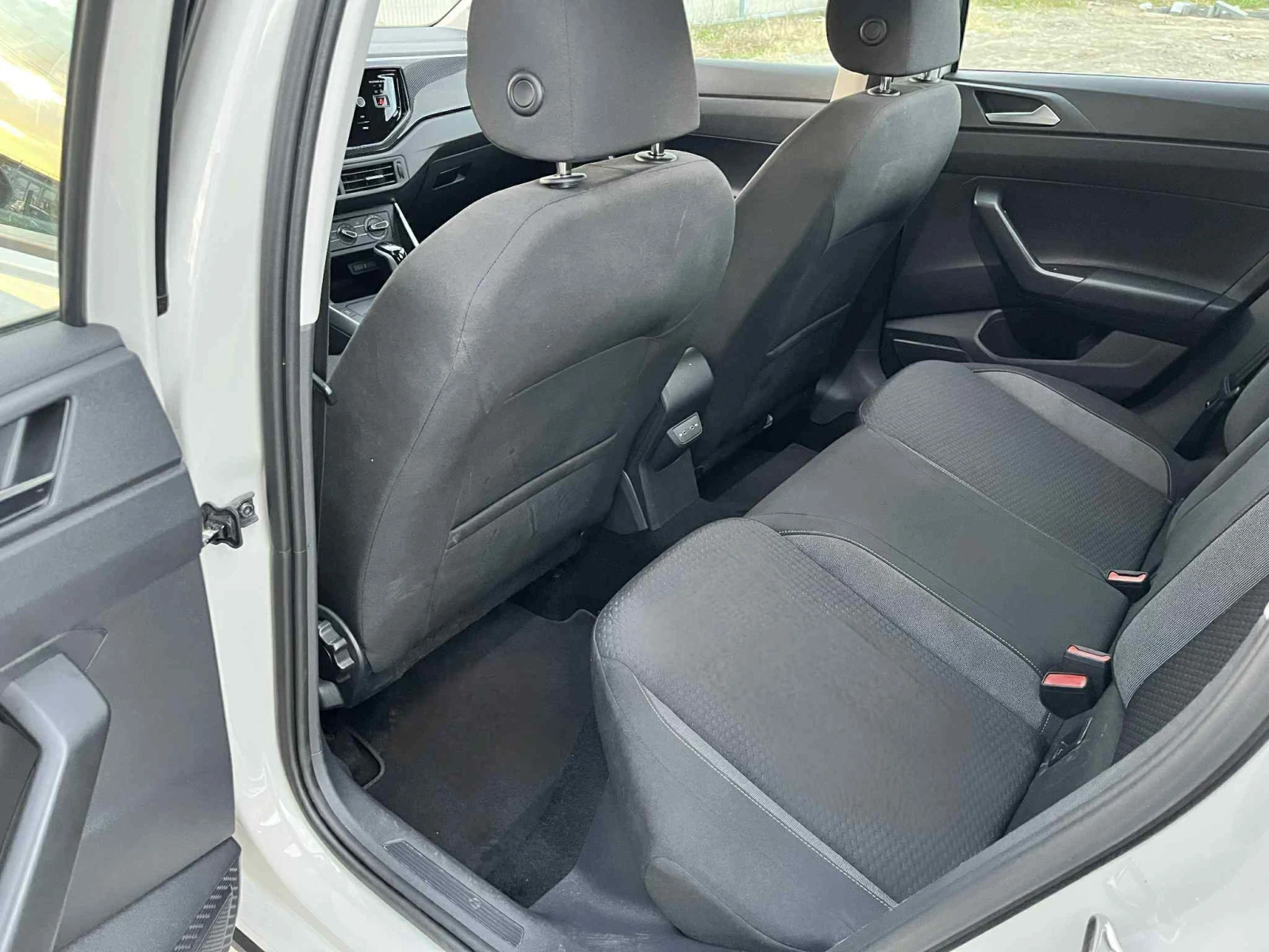 VW Taigo 1.0 TSI - изображение 10