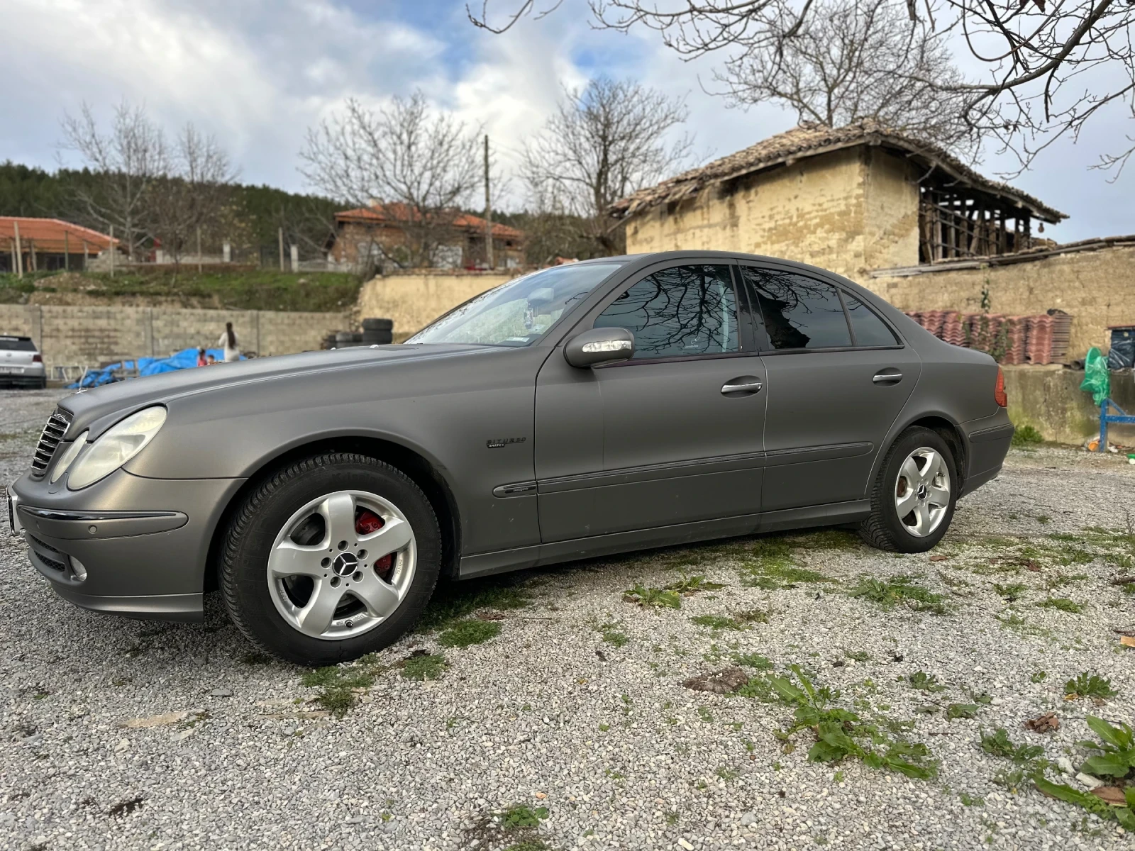 Mercedes-Benz E 320 | Mobile.bg   3