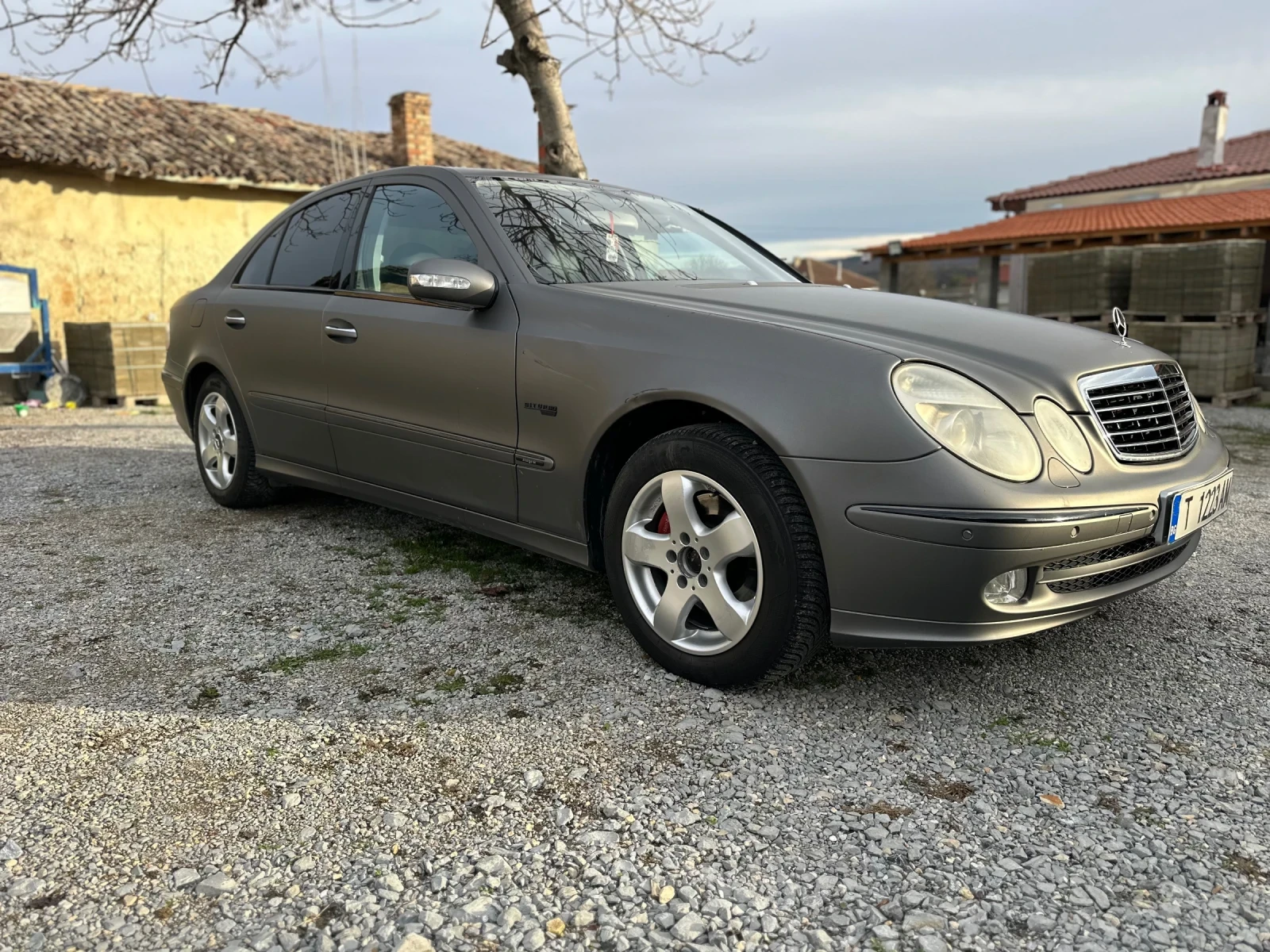 Mercedes-Benz E 320 | Mobile.bg   6