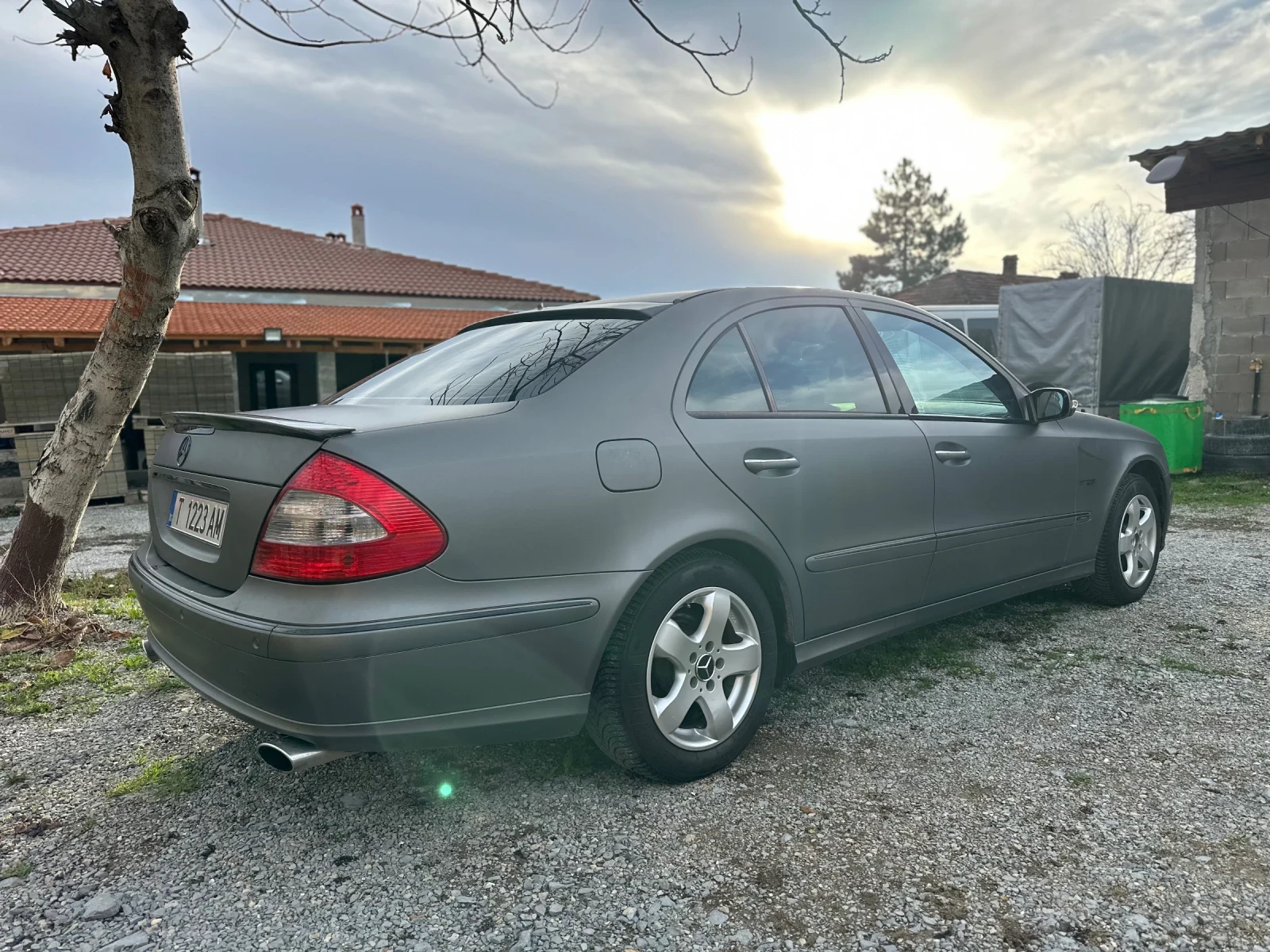 Mercedes-Benz E 320 | Mobile.bg   7