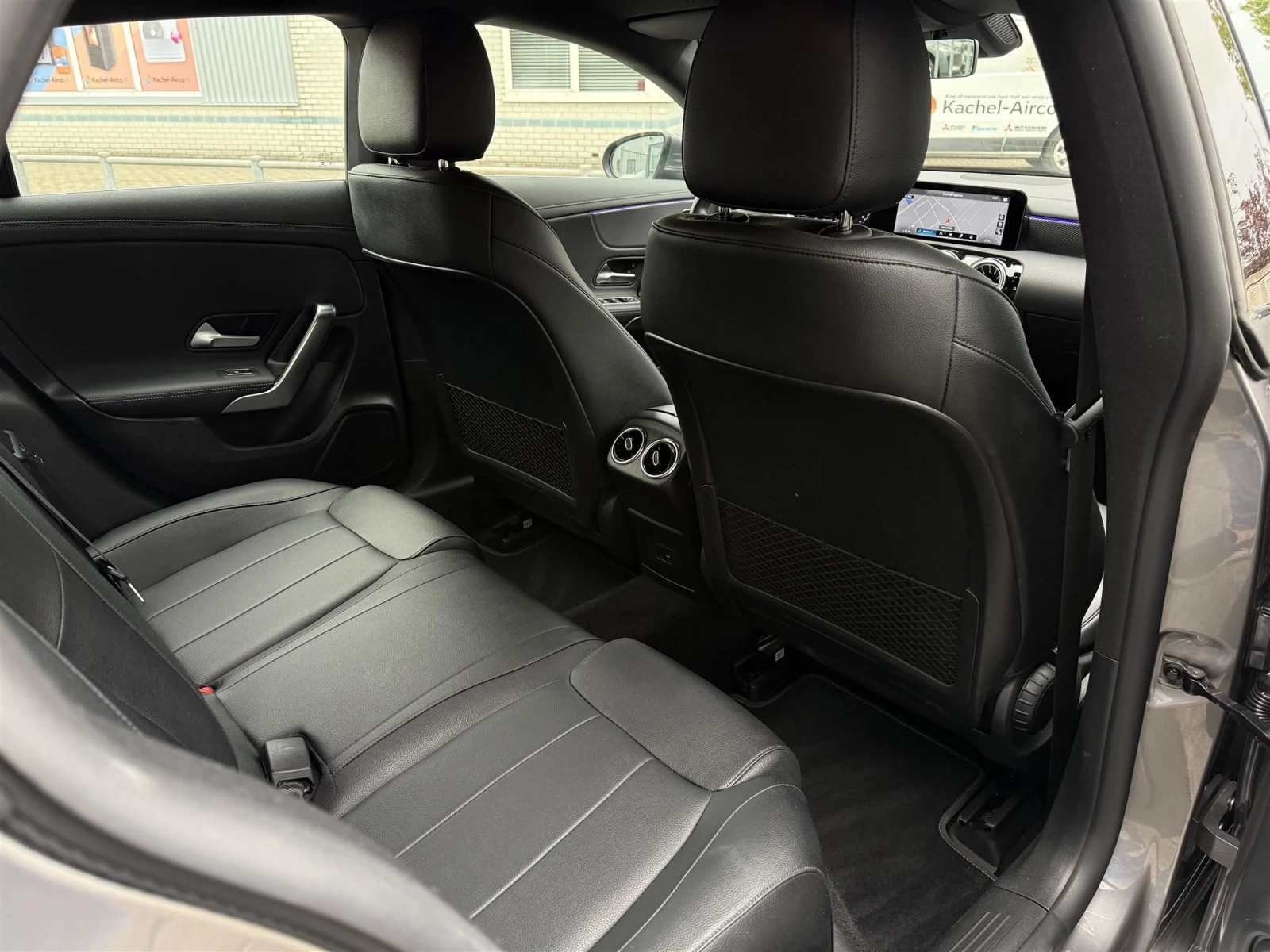 Mercedes-Benz CLA Shooting Brake 200 Business Solution  - изображение 5