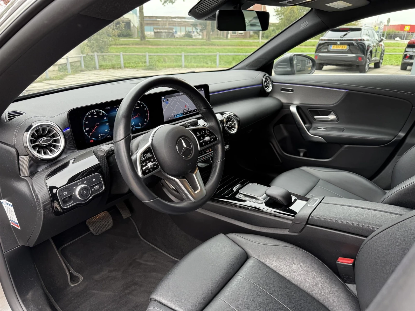 Mercedes-Benz CLA Shooting Brake 200 Business Solution  - изображение 10