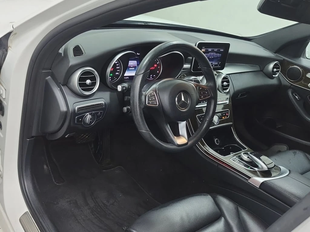 Mercedes-Benz C 300 CARFAX - изображение 10