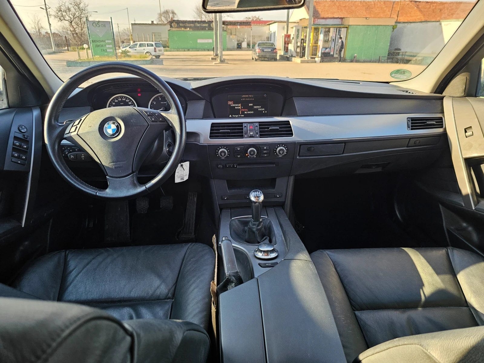 BMW 525 М54 192кс 1 собственик 2 комплекта гуми и джанти, снимка 8 - Автомобили и джипове - 53757026